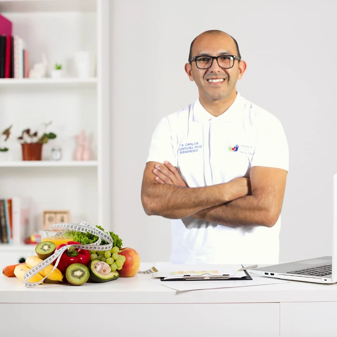Ezequiel Ruiz en la consulta de Nutrieze